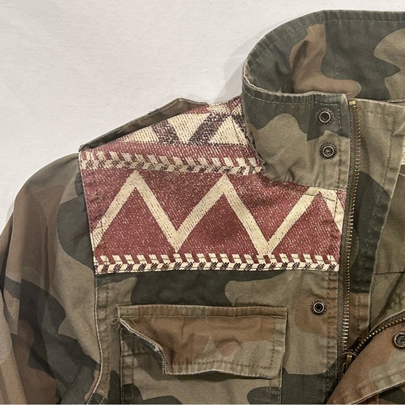 Lucky Brand Kids Camouflage Aztec Full Zip Button Jacket  Size 7 - Picture 3 of 13